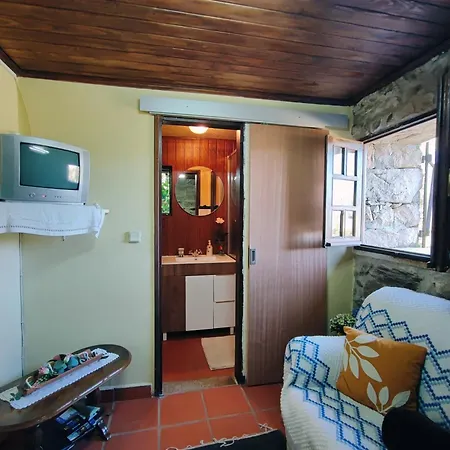 Casa Da Fonte - Branda Da Aveleira Ferienhaus Melgaço