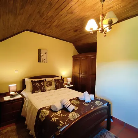 Casa Da Fonte - Branda Da Aveleira 梅尔加科