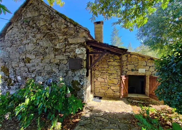 Casa Da Fonte - Branda Da Aveleira Ferienhaus Melgaço