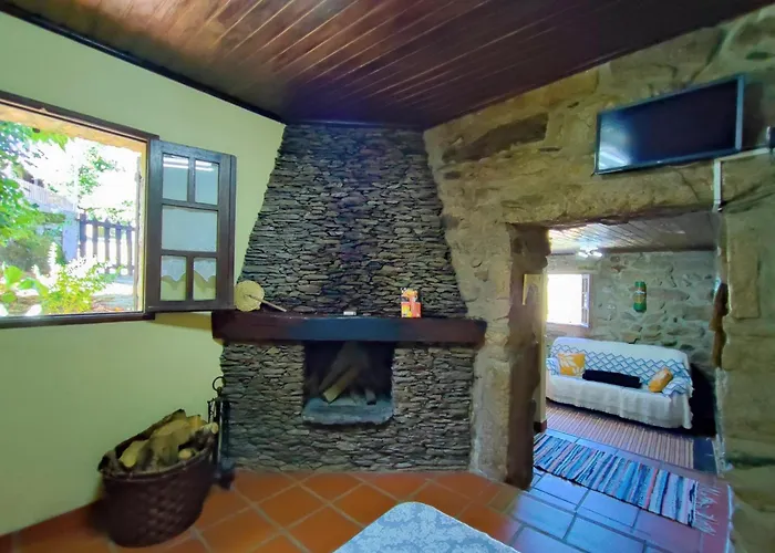 Casa Da Fonte - Branda Da Aveleira