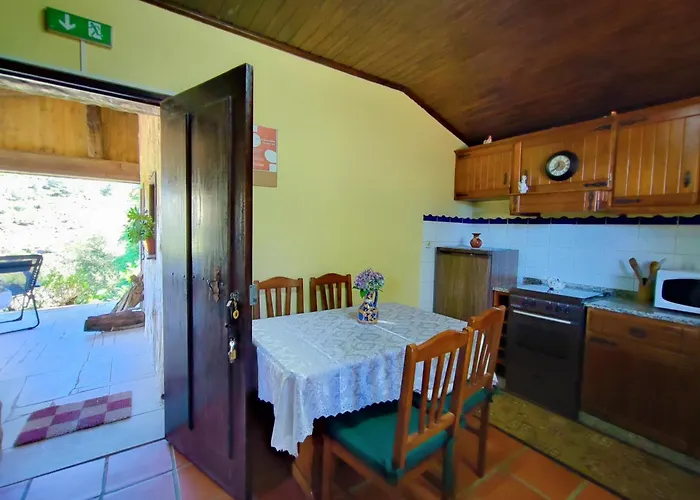 Casa Da Fonte - Branda Da Aveleira Ferienhaus